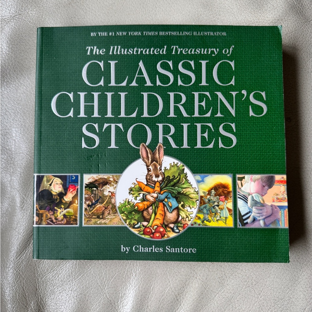 The Illustrated Treasury of Classic Children's Stories Paperback Book